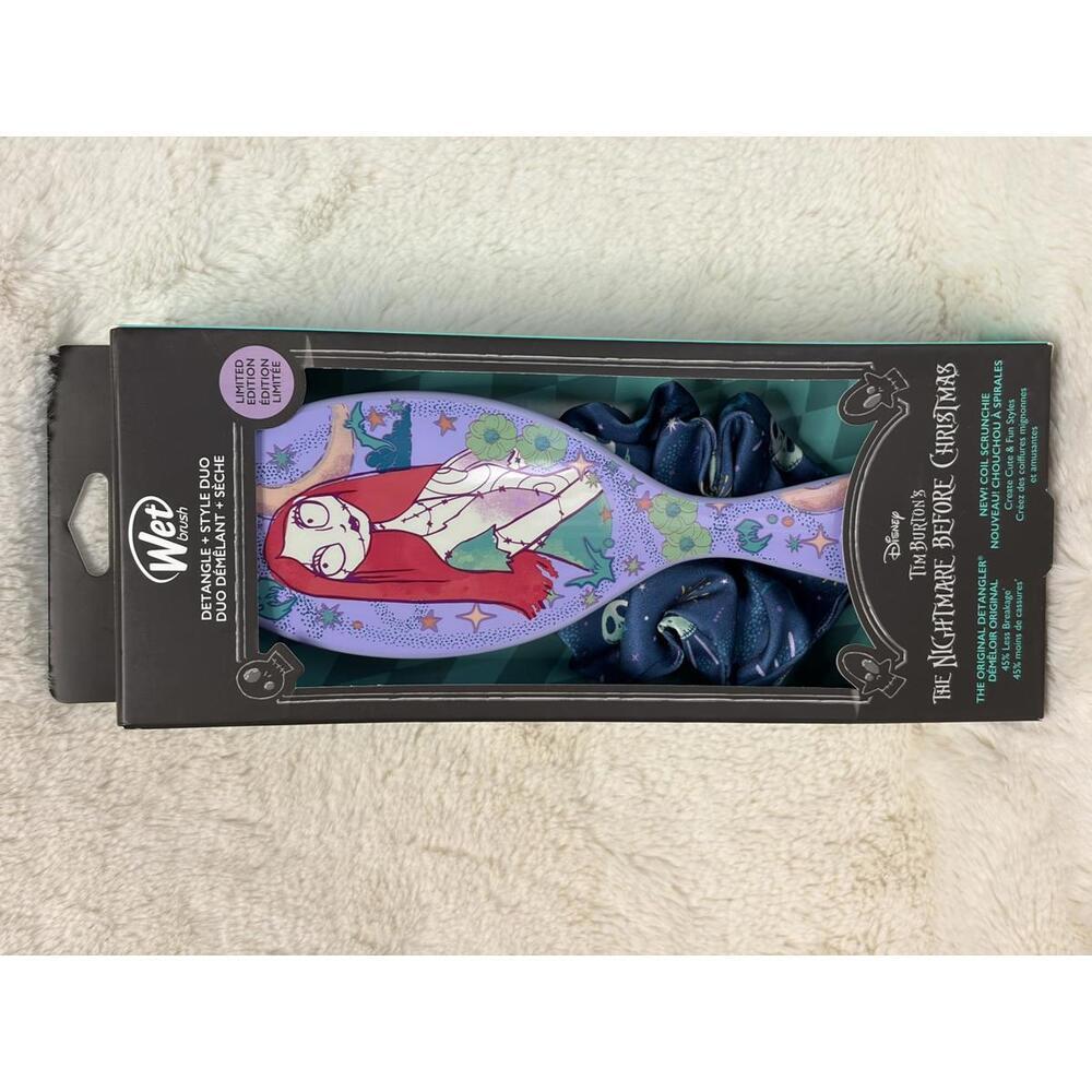Disney Sally The Nightmare Before Christmas Wet Brush & Scrunchie​